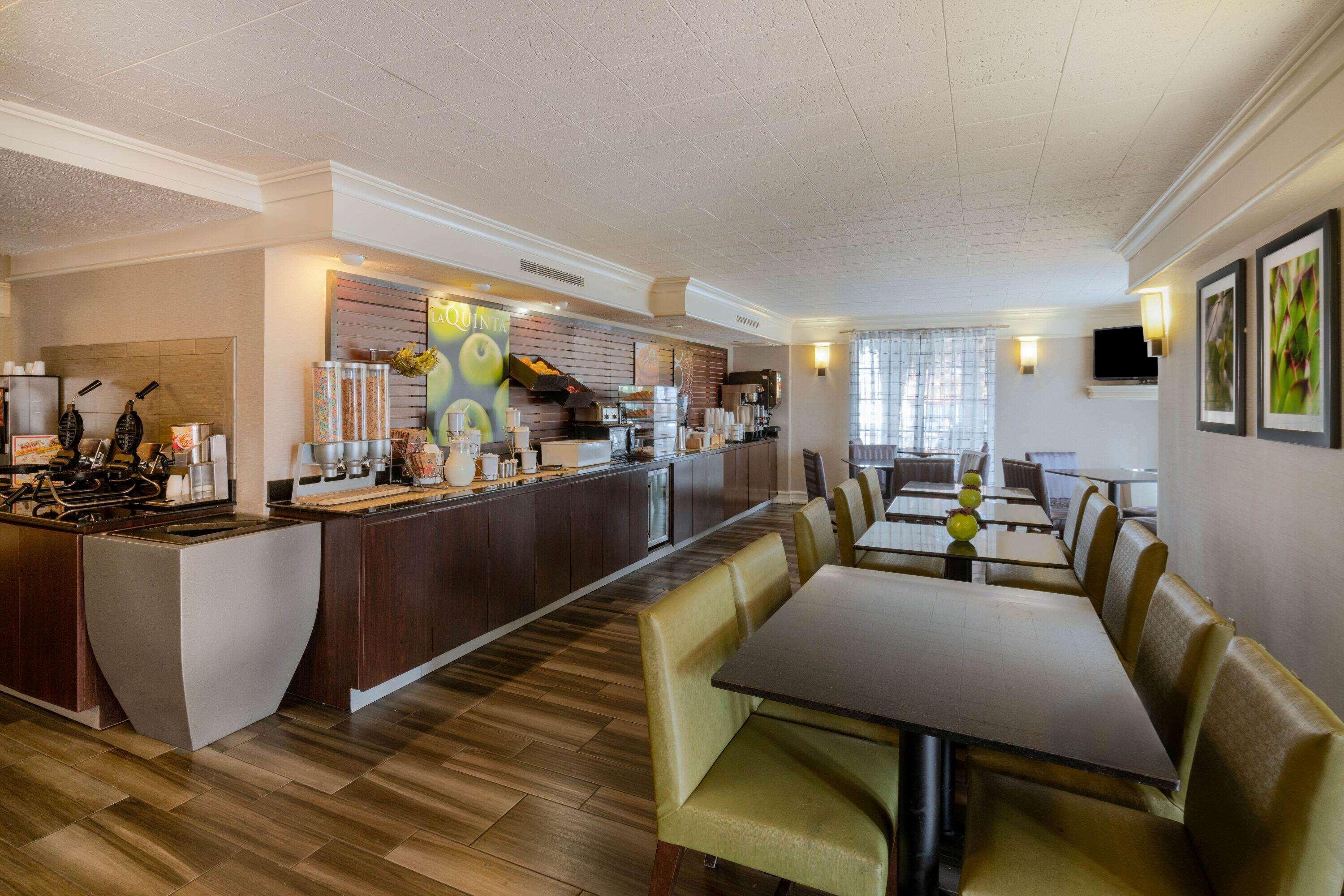 La Quinta Inn By Wyndham Nashville South Esterno foto